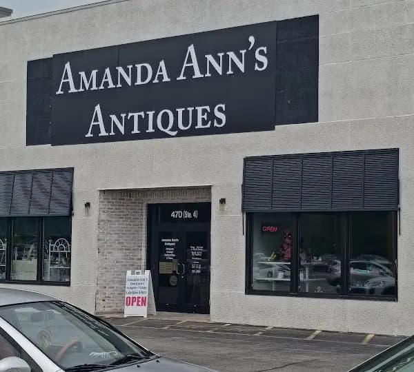 Amanda Ann's Antique Store