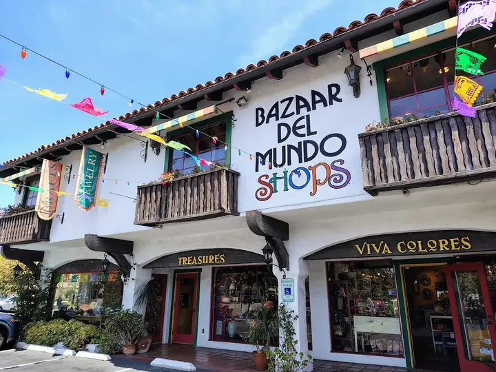 Bazaar Del Mundo