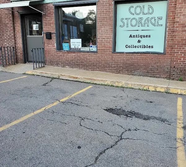 Cold Storage Antique & Collectibles in Leominster, MA