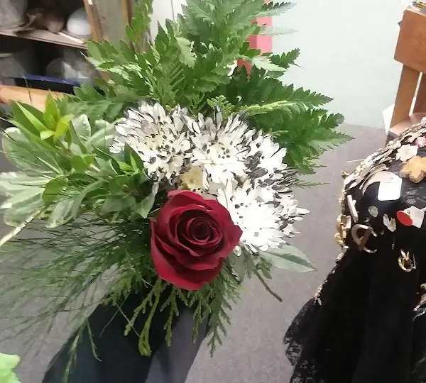Crookston Floral and Antiques