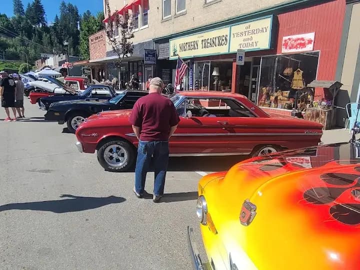 Selkirk Northern Treasures
