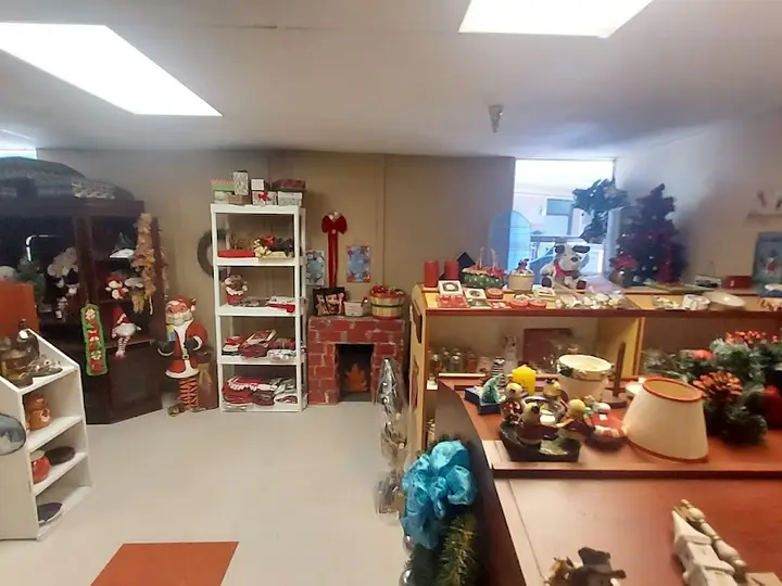 Simply Antiques