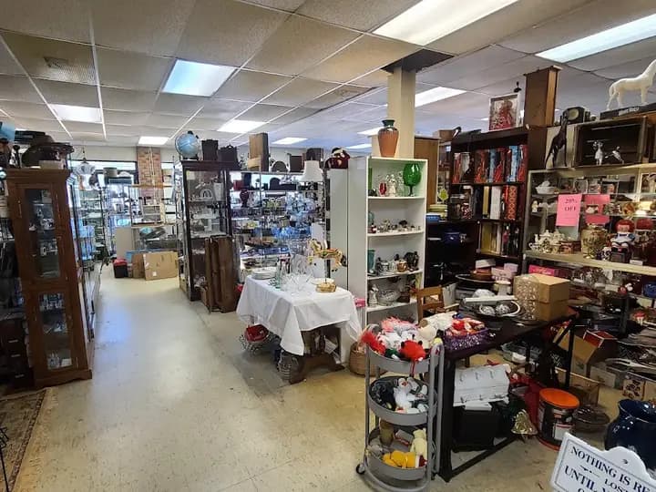 Skyland Antique Mall