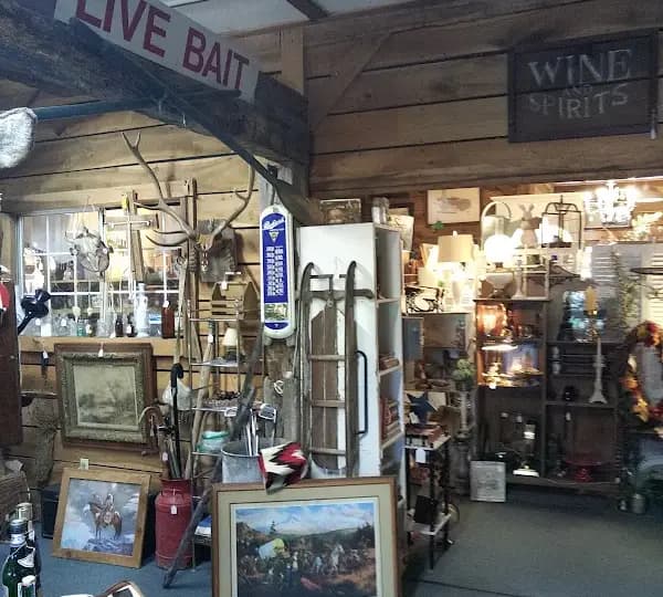 White River Arts & Antiques