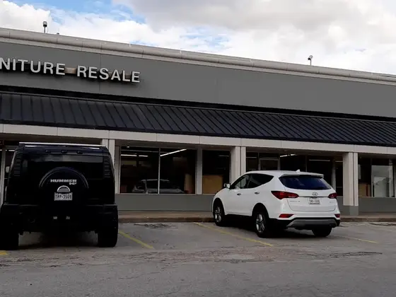 2nd Debut Furniture Resale