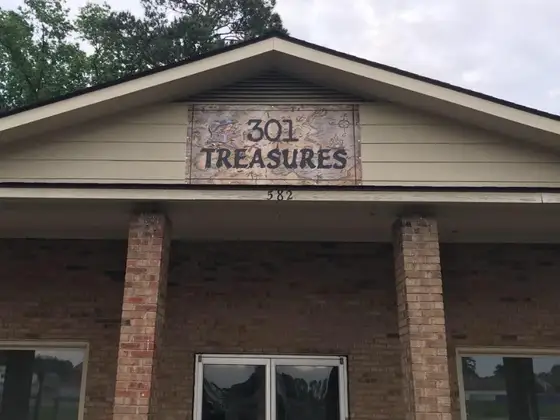 301 Treasures