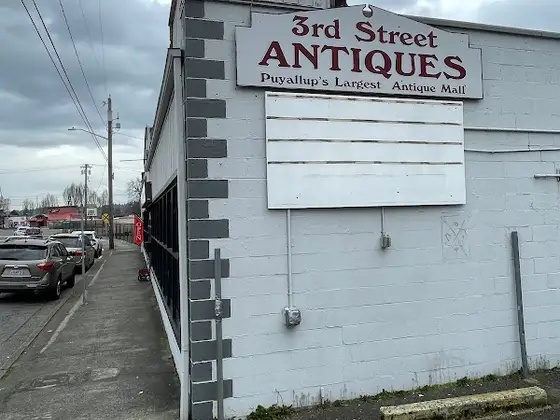 3rd Street Antiques