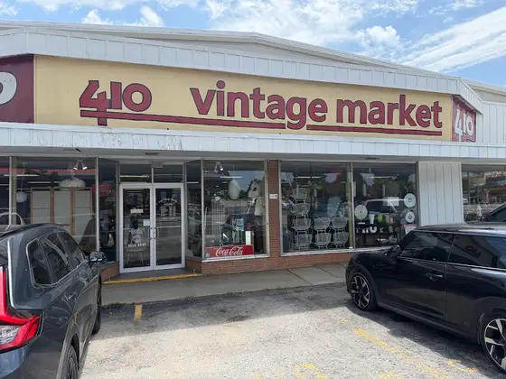 410 Vintage Market