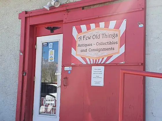 A Few Old Things - Antiques & Collectibles