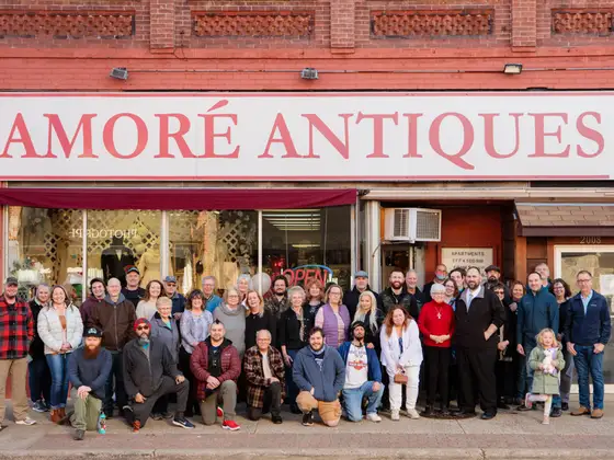 Amoré Antiques