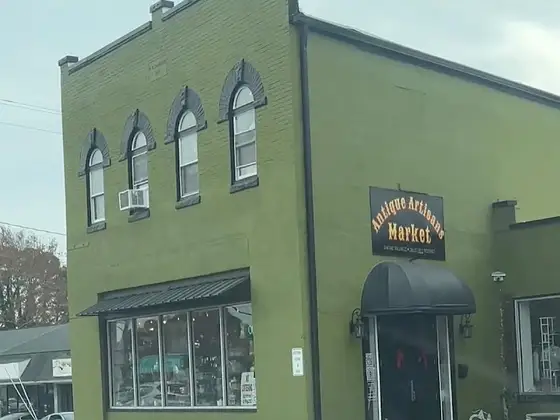 Antique Artisans Market