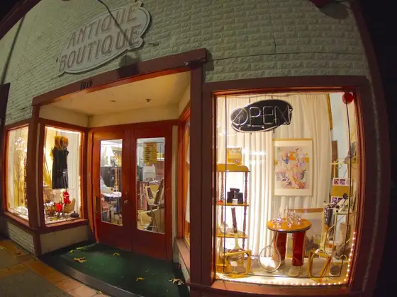 Antique Boutique