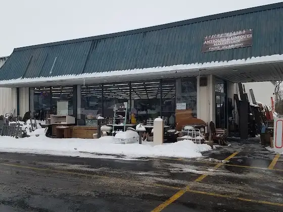 Antiques and Uniques Marketplace