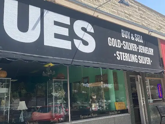 Antiques At Broadway