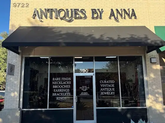 Antiques By Anna