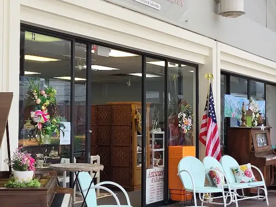 Antiques @ Meadows in Terre Haute, IN