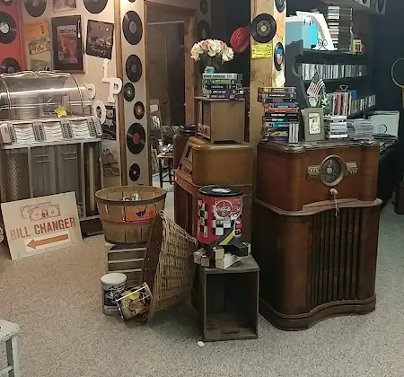Antiques N Things