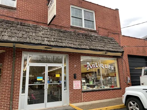 Antiques On Howard