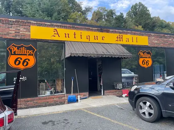 Antiques On Main in West Jefferson, NC