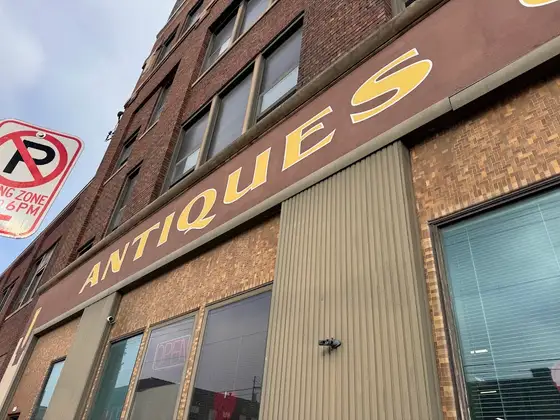 Antiques on Pierce