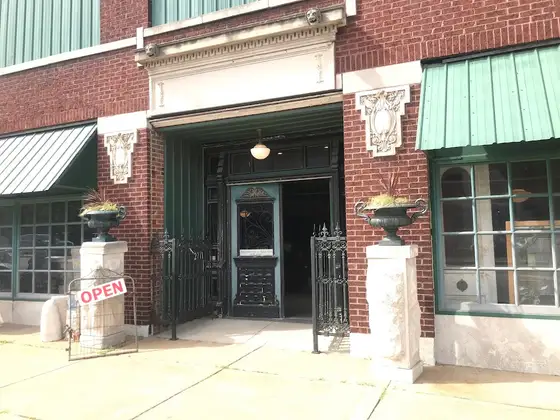 Architectural Artifacts of St. Louis