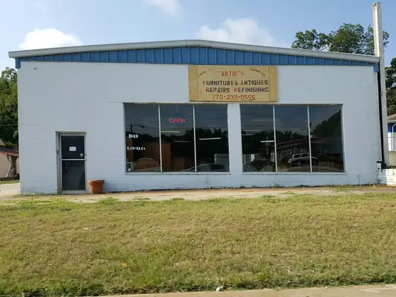 Artie's Antiques in Griffin, GA