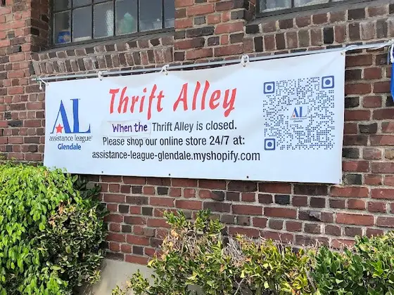 Assistance League of Glendale Thrift Alley