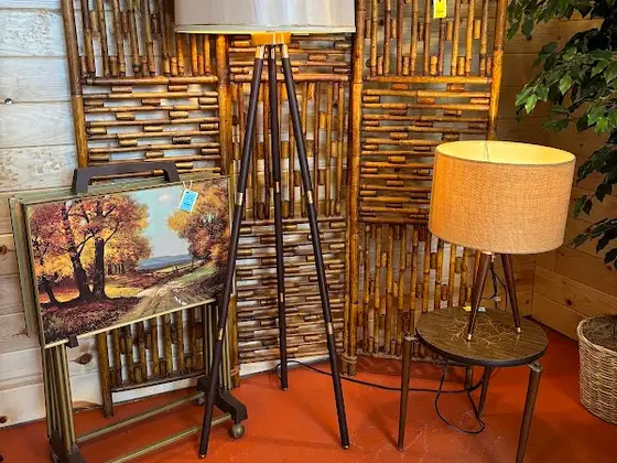 Auntie Em's Resale & Consignment