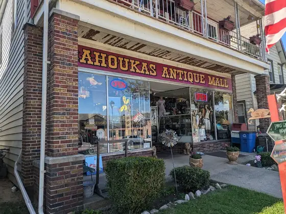 Bahoukas Antique Mall