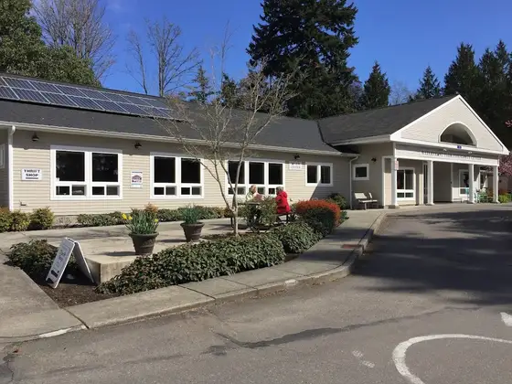 Bainbridge Island Senior Community Center Thrift Shop