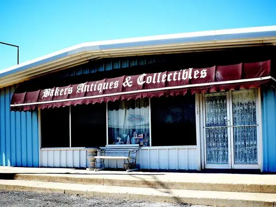 Baker's Antiques & Collectibles