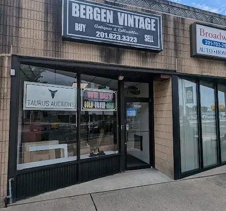 Bergen Vintage in Elmwood Park, NJ