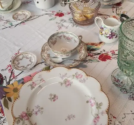 Bohemian house vintage antiques