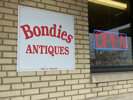 Bondie's Old Town Antique Mall