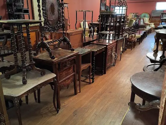 Boone's Antiques