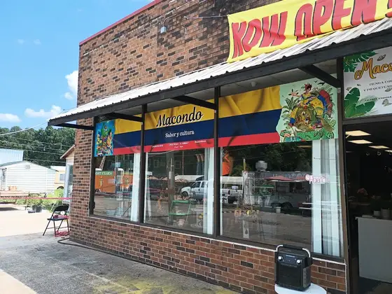 Bragg Boulevard Flea Market