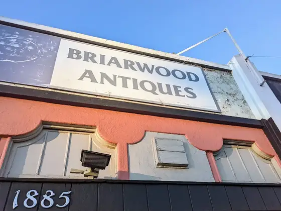 Briarwood Antiques & Collectibles