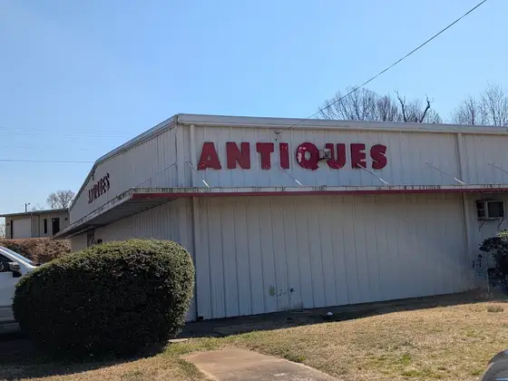 Buncombe Antiques Mall
