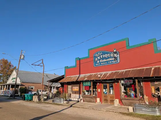 C J's Antiques & Collectibles