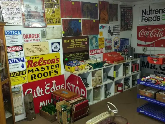 Cascade Antiques