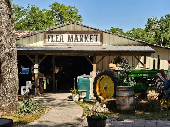Chiefland Farmers Flea Market