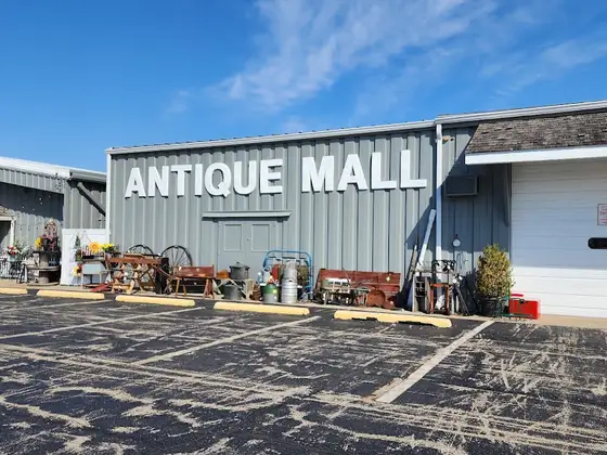 Clinton Antique Mall