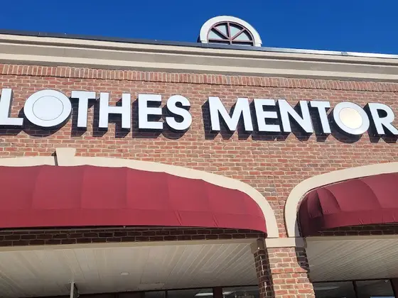 Clothes Mentor