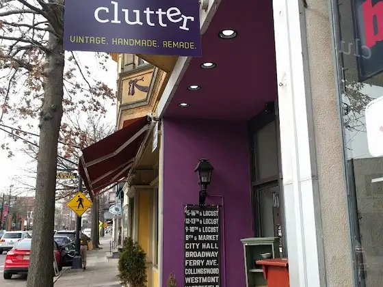 Clutter Vintage
