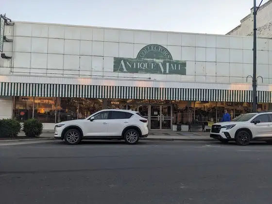 Collector's Antique Mall