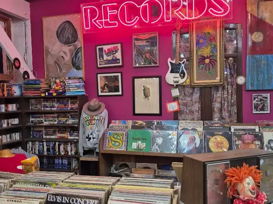 Cool Stuff Vintage
