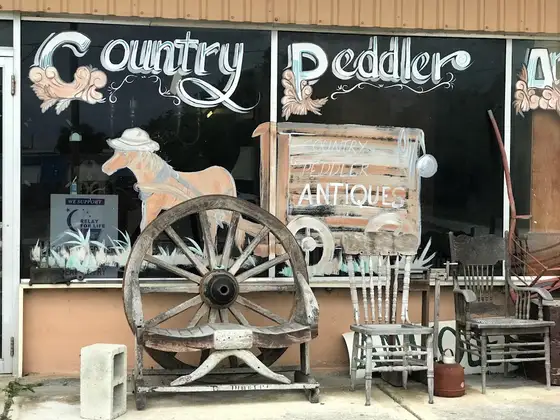 Country Peddlers Antique Mall