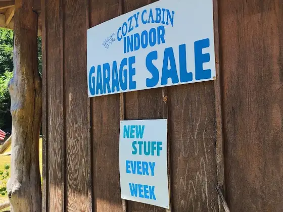 Cozy Cabin Indoor Garage Sale in Leaburg, OR