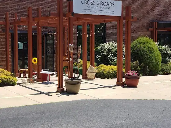Crossroads Corner Consignment