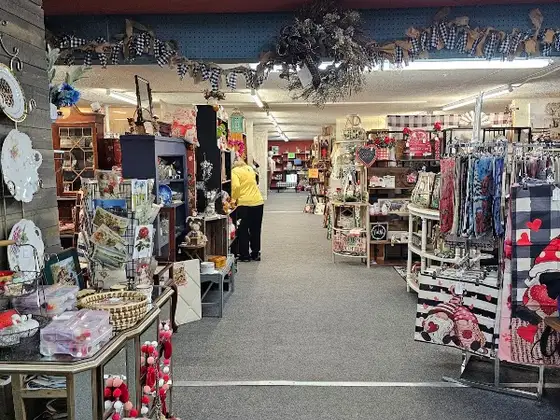 Crossroads Village & Antiques